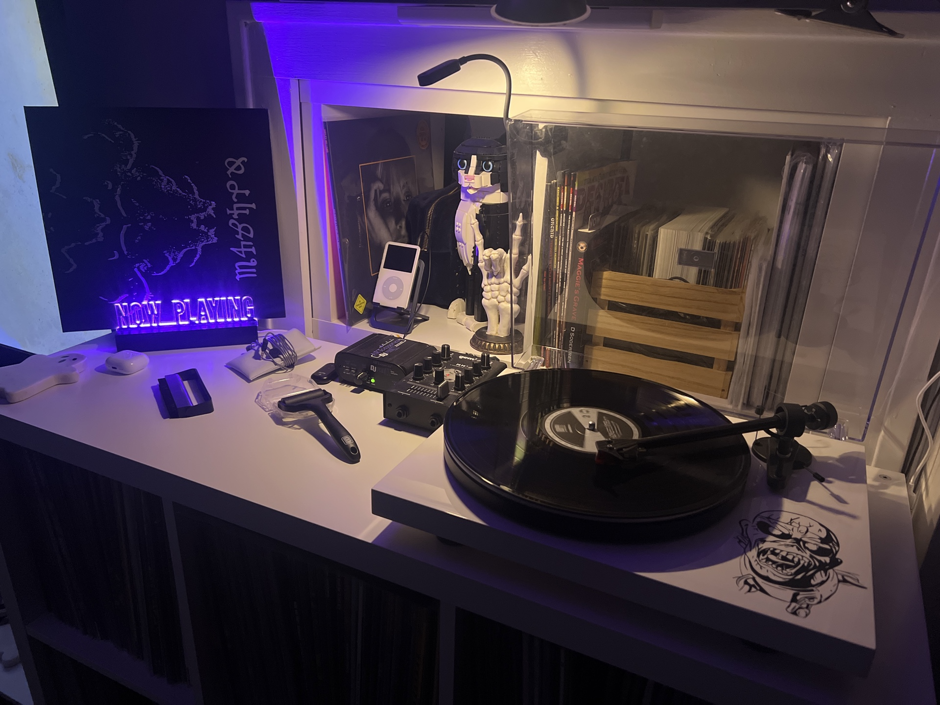Danzig 4 vinyl.png Danzig 4 vinyl.